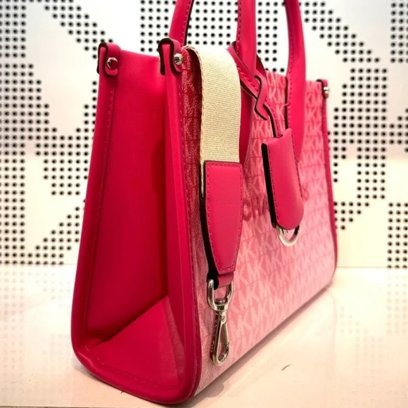 Michael Kors Mirella Small Ombré Signature Logo Crossbody Bag Dragonfruit - Picture 4 of 6